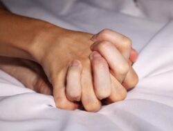 Ciri-ciri Wanita yang Memiliki Nafsu Tinggi