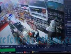 Bobol Minimarket, Pencuri Terlihat CCTV Ambil Susu dan Rokok