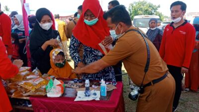 Operasi Pasar Minyak Goreng Murah di Serbu Warga
