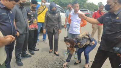 DPRD Lamsel Kritisi Hasil Kerja Rekanan PUPR
