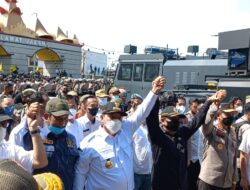 Gubernur Arinal Temui dan Berdialog Langsung dengan Unjuk Rasa Mahasiswa