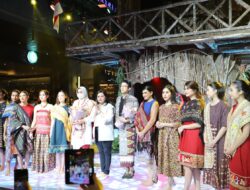 Ketua Dekranasda Provinsi Lampung Terharu dan Bangga Wastra Lampung Tampil di Event Nasional