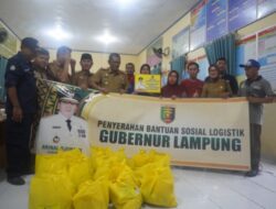 Gubernur Arinal Serahkan Bantuan Sembako dan Bufferstock Untuk Korban Banjir dan Tanah Longsor di Pesibar