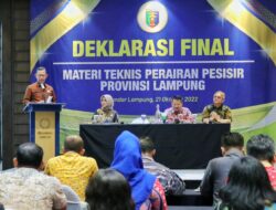 Sekda Lampung Pimpin Deklarasi Final Materi Teknis Perairan Pesisir Provinsi Lampung