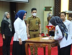 Ketua PMI Provinsi Lampung melantik Winarni Nanang Ermanto Sebagai Ketua PMI Lampung Selatan