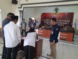 KPU Lamsel Lantik 141 PPS Kecamatan Jati Agung dan Natar