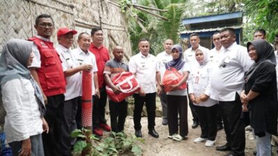 Tekan Angka RTLH, Bupati Lampung Selatan Salurkan Bantuan Bedah Rumah Di Kecamatan Natar