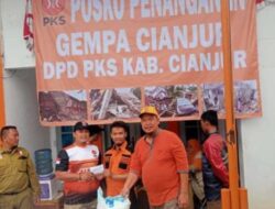Peduli Gempa Cianjur, Fraksi PKS Lamsel salurkan bantuan