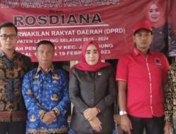 Anggota DPRD Lamsel Fraksi PDI-P Rosdiana, Lakukan Sosialisasi Ideologi Pancasila