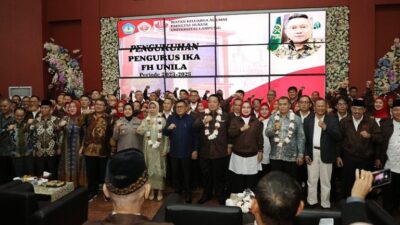 Gubernur Hadiri Pelantikan dan Pengukuhan Pengurus Pusat IKA FH Unila