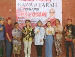 Condrowati Bersama Farah Beri Bantuan ke Umat Hindu di Way Kanan