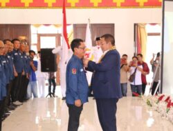 Ketua Umum KONI Lampung Arinal Djunaidi Melantik dan Mengukuhkan Kepengurusan KONI Kota Metro Masa Bakti 2023-2027