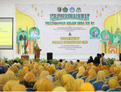 Bunda PAUD Riana Sari Arinal Hadiri Milad Ikatan Guru Raudhatul Athfal ke-21 dan Workshop Implementasi Kurikulum Merdeka