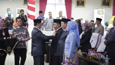 Sekda Thamrin Hadiri Rapat Paripurna Peresmian Pengangkatan PAW Anggota DPRD Lampung Selatan