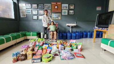 Pemkab Lamsel Fasilitasi Serta Dampingi Penderita Tumor Berobat ke RSCM Jakarta