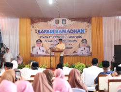Safari Ramadan Gubernur Arinal dan Ibu Riana di Pringsewu, Diharapkan Jadi Wahana Efektif bagi Masyarakat untuk Berkomunikasi Secara Langsung dengan Gubernur Tahun 2024