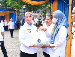 Dewan Pengurus Korpri Lampung Luncurkan Tebus Murah Paket Sembako Bagi PNS Golongan II dan Bazar dalam Rangka Bulan Suci Ramadan 1445 H Tahun 2024