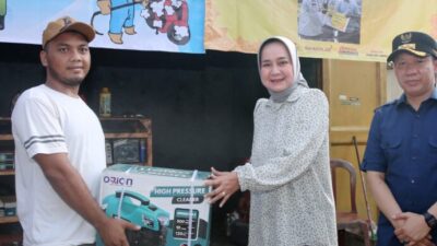Ibu Riana Sari Arinal Berikan Bantuan Sembako dan Alat Steam untuk Warga Gadingrejo Pringsewu, Upaya Wujudkan Janji Kerja Gubernur di Bidang Sosial Tahun 2024
