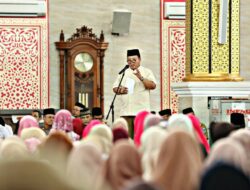 Pererat Silaturahmi dan Ketakwaan Kepada Allah SWT, Gubernur Arinal Hadiri Pengajian Akbar Pemprov Lampung di Kota Metro