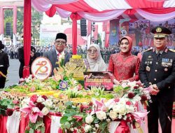 Pj. Gubernur Lampung Samsudin Hadir Dalam Upacara Peringatan Hari Bhayangkara ke-78 di Mapolda Lampung