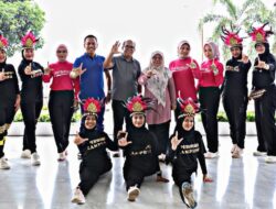 Pj. Gubernur Lampung Lepas Atlet Perwosi Ikuti Lomba Senam Kreasi di Piala Ibu Negara RI 2024