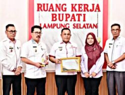 Pemkab Lamsel Raih Penghargaan Program JKN 2023