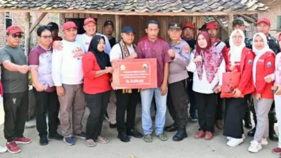 Dapat Bantuan Bedah Rumah dari Bupati, Warga Tanjung Bintang Ucap Syukur
