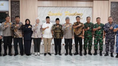 Dukung Pembangunan Lampung, Pj. Gubernur Samsudin dan Forkopimda Gelar Silaturahmi Bersama Gubernur dan Wakil Gubernur Lampung Terpilih 2025-2030
