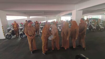 Pemkot Bandar Lampung Serahkan 20 Motor Operasional Untuk Puskesmas