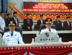 Bupati Lampura Sampaikan Pidato di Paripurna DPRD