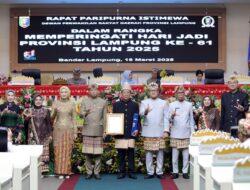 Rapat Paripurna Istimewa HUT Lampung ke-61 Berlangsung Penuh Semangat Kebersamaan, Gubernur Mirza Motivasi Seluruh Komponen Masyarakat