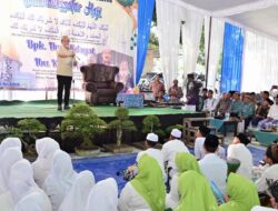 Hadiri Walimatussafar Haji Warganya, Ini Doa Bupati Egi