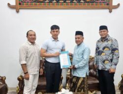 Bupati Egi Tunjuk KH Nur Mahfudz Jadi Plt Ketua Baznas Lampung Selatan