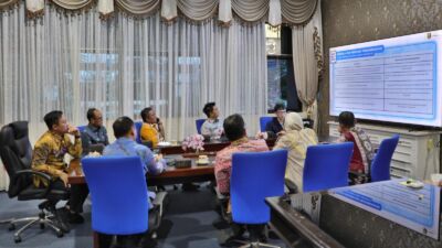 Sekdaprov Marindo Pimpin Rakor Pemantapan Aplikasi Lampung In sebagai Pusat Layanan Digital Terintegrasi