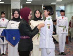 Pemprov Lampung Kukuhkan Pasukan Pengibar Bendera Pusaka Provinsi Lampung Tahun 2025