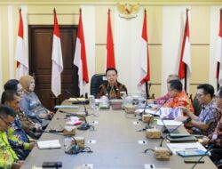 Sekdaprov Marindo Kurniawan Pimpin Rapat Persiapan Pornas Korpri XVII 2025
