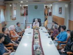 Komunitas Perempuan Dorong Pelestarian Kerajinan Tenun Inuh