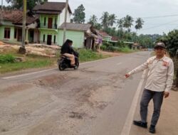 Yusnadi Sidak Perbaikan Jalan Provinsi di Lamtim