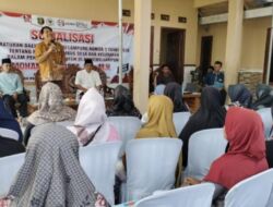 Mohammad Reza Berawi Sosialisasikan Perda Rembug Pekon di Pamenang Pringsewu