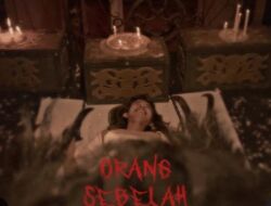 Sinopsis Film Orang Sebelah, Tentang Apa?